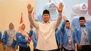 Calon Presiden nomor urut 02 Prabowo Subianto saat meyapa para relawan dalam deklarasi Kaukus Generasi Muda Islam di Jakarta, Senin (18/12/2023). (Liputan6.com/Angga Yuniar)