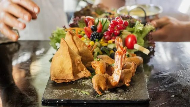 8 Tempat Makan Enak di Pasar Mayestik yang Wajib Dicoba, Bikin Ketagihan!