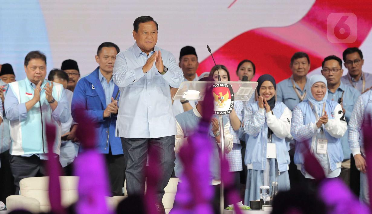 Calon Presiden nomor urut 2 Prabowo Subianto saat mengikuti Debat Kelima Pilpres 2024 di Jakarta Convention Center (JCC), Jakarta, Minggu (4/2/2024). (Liputan6.com/Angga Yuniar)