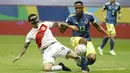 Gianluca Lapadula - Penyerang Peru ini mampu tampil apik dan juga subur di Copa America 2021. (Foto: AP/Andre Penner)