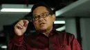 "Menciptakan sebuah mobil nasional memang tidak semudah membalikkan telapak tangan," papar pria yang gemar olahraga bersepeda, Subronto Laras. (8/5/2104). (Liputan6.com/Helmi Fithriansyah)