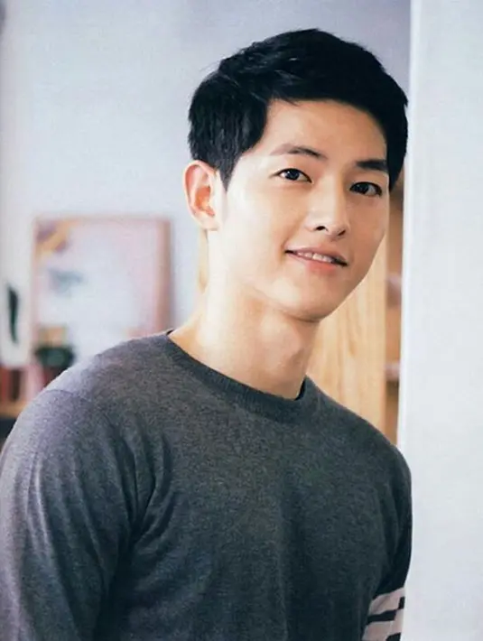 Pernah dikabarkan terlibat cinta lokasi, namun keduanya pun membantah ketidak benaran berita ini.  (Instagram/Songjoongkionly)