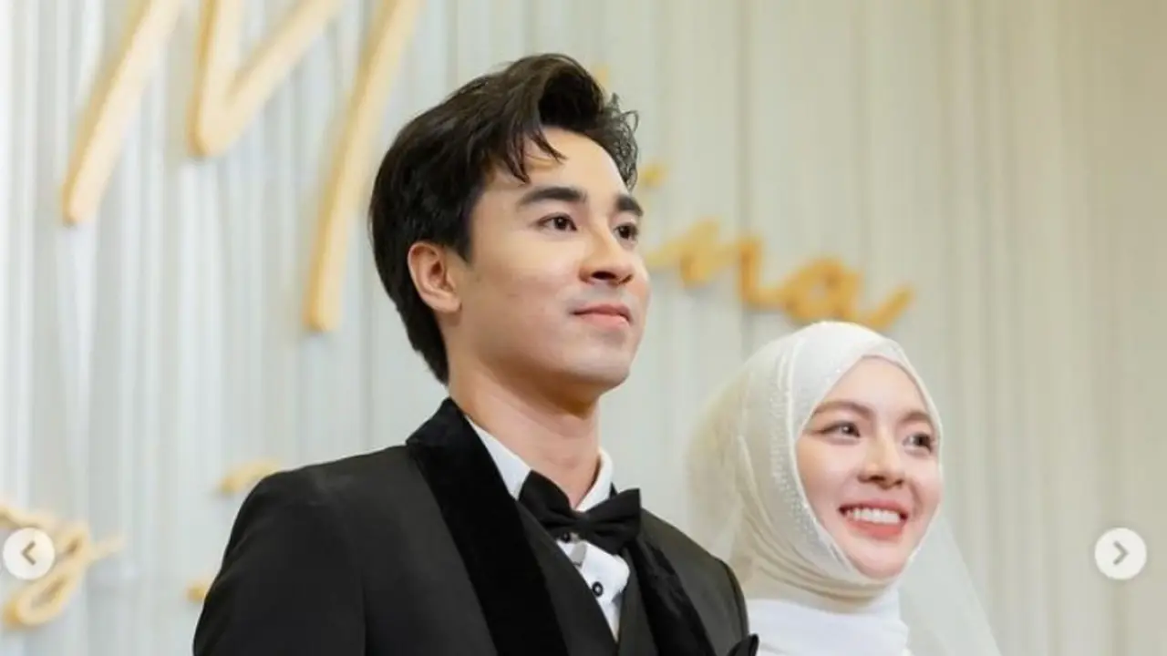 Potret Pernikahan Aktor Thailand Fifa Premanan Secara Islam, Istrinya Anggun Berhijab.  foto: Instagram @fifa_premanan