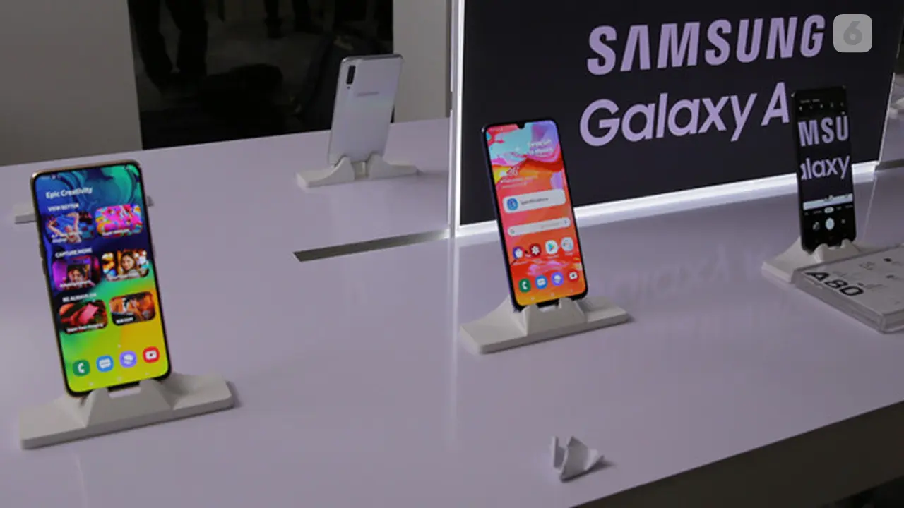 Samsung Galaxy A80. Dok: Liputan6.com/ Devira Prastiwi