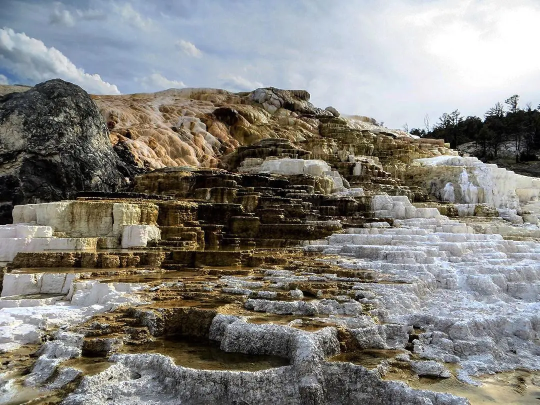 Yellowstone, Wyoming, Amerika Serikat. (Sumber Foto: chalkogens/Instagram)