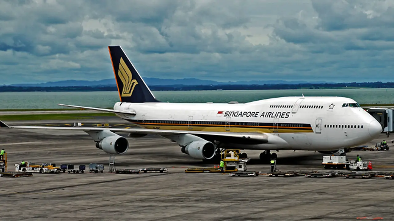 sq-singapore-airlines-2-131122b.jpg