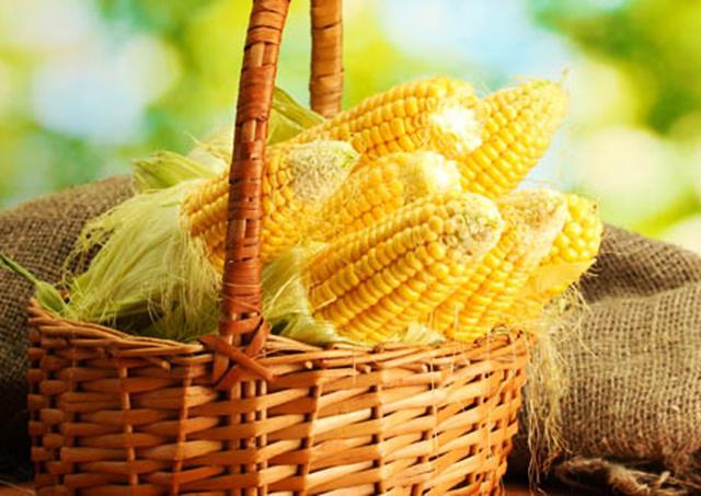 Jagung muda untuk mengatasi bekas jerawat dalam hitungan hari | Photo: Copyright Thinkstockphotos.com