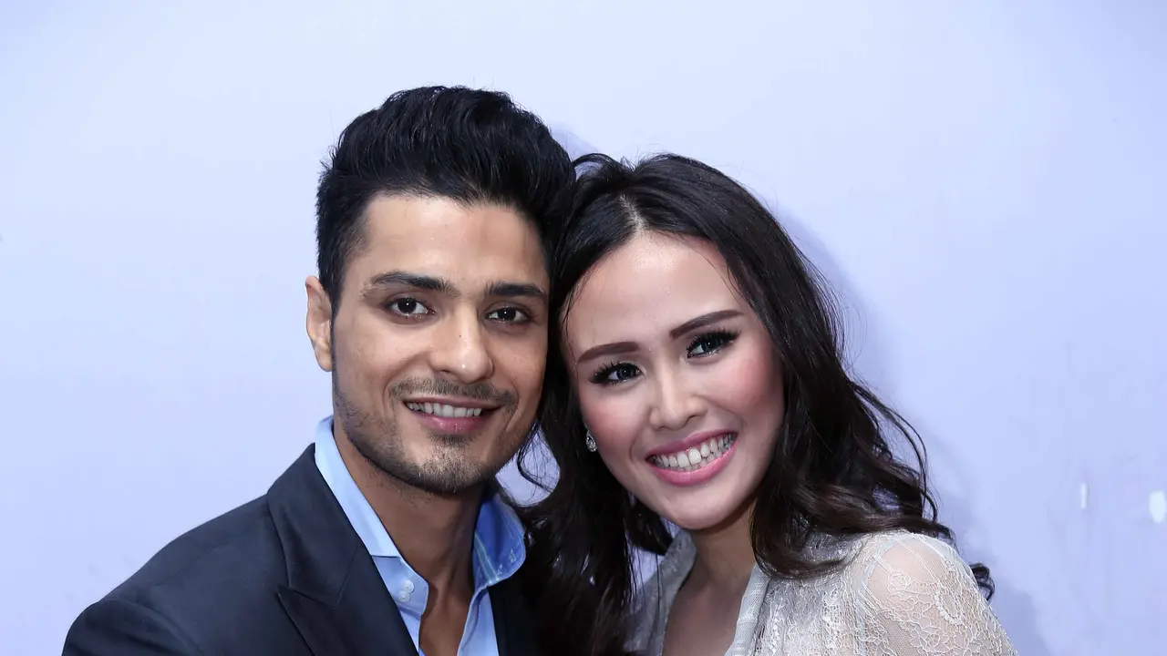 Nita Sofiani dan Vin Rana
