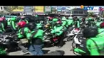 Di Makassar, Sulawesi Selatan, pengemudi ojek online dan ojek pengkolan (konvensional) kembali bersitegang.