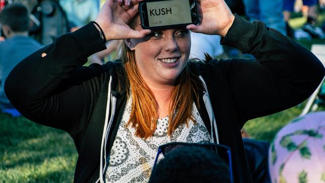 permainan tebak kata yang lucu dan seru