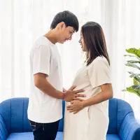Ilustrasi pasangan bahagia/copyrightshutterstock/Art_Photo
