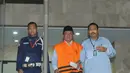 Ketua DPRD Bangkalan, Fuad Amin Imron enggan berkomentar terkait pemeriksaannya oleh penyidik KPK, Jakarta, Senin (8/12/2014). (Liputan6.com/Herman Zakharia)