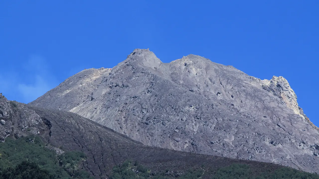 Eri, Pendaki yang Jatuh di Kawah Merapi Ditemukan Tewas