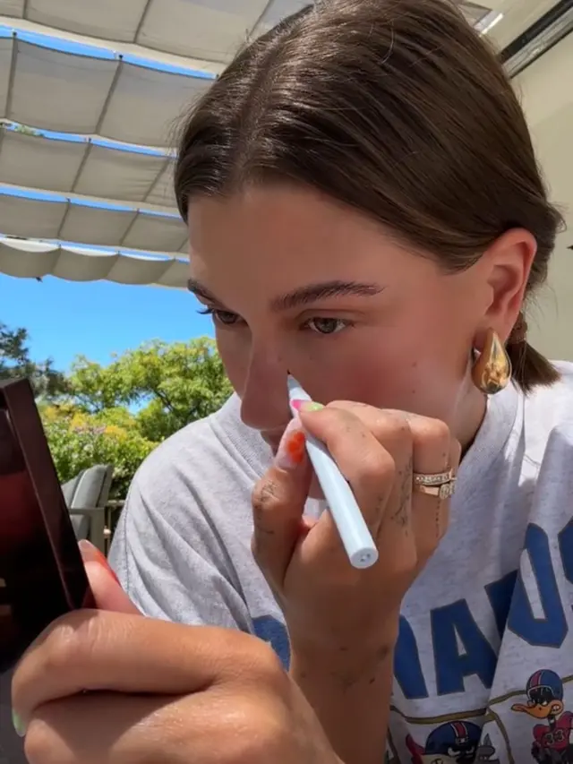 freckless strawberry makeup