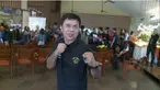 Petinju legendaris Indonesia, Ellyas Pical, kembali naik ring tinju. Juara dunia IBF kelas bantam junior 1985 itu akan tampil pada laga ekshibisi melawan Feras Taborat.