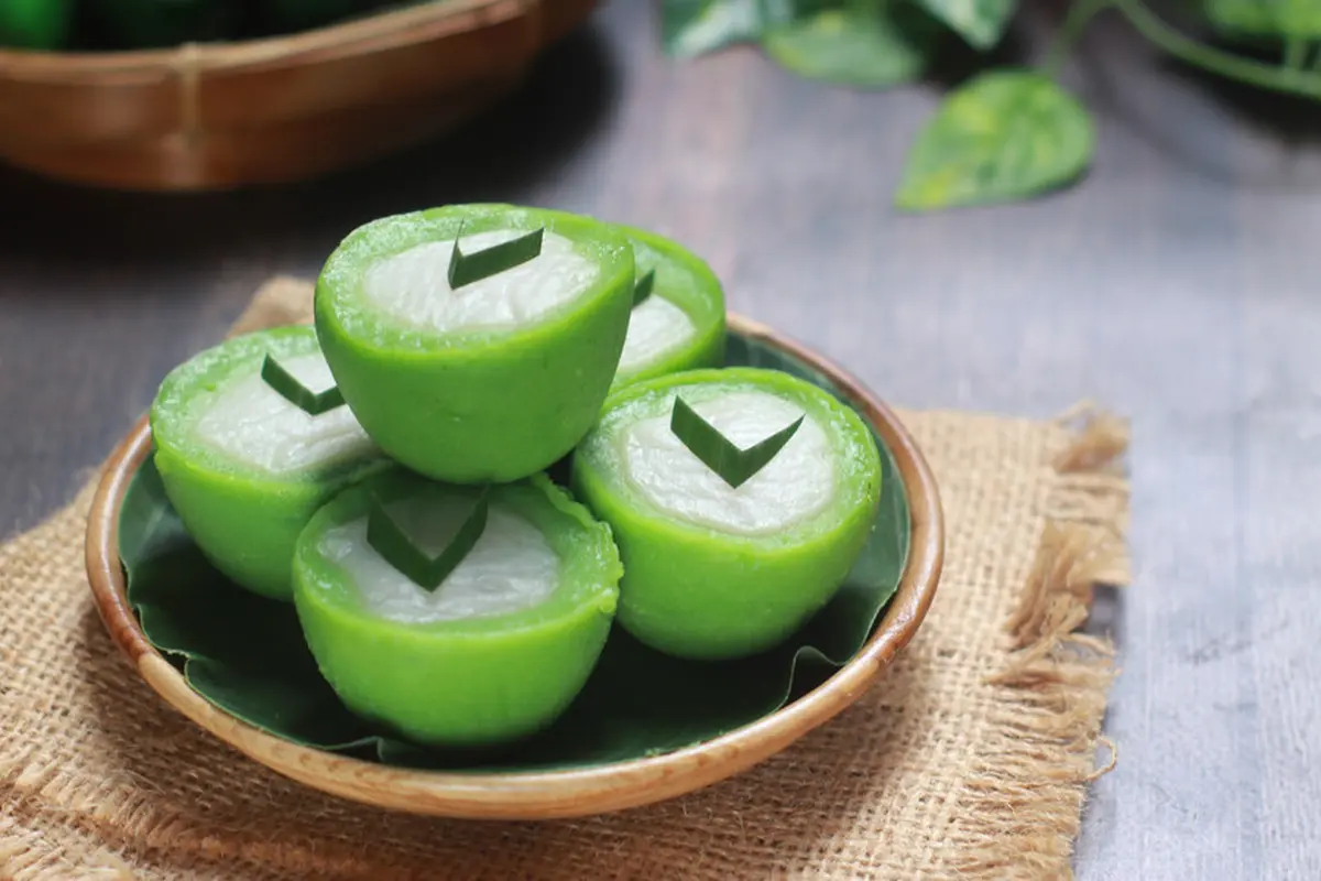 kue nona manis