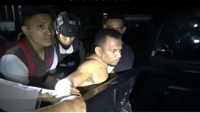 Kawanan Pemalak di Bukit Cinta Teror Pasangan Kekasih