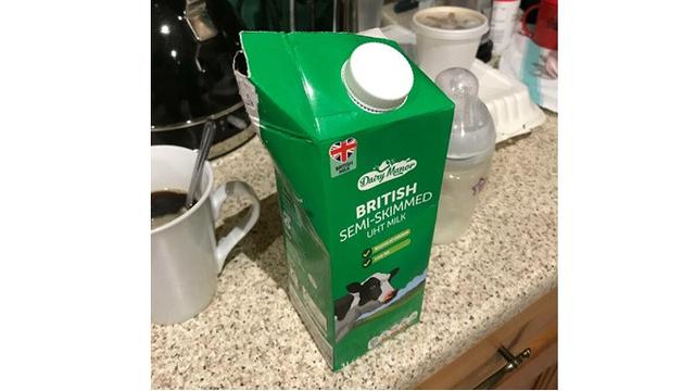 6 Potret Kelakuan Mertua Ini Bikin Menantu Geleng Kepala, Buat Dapur Berantakan