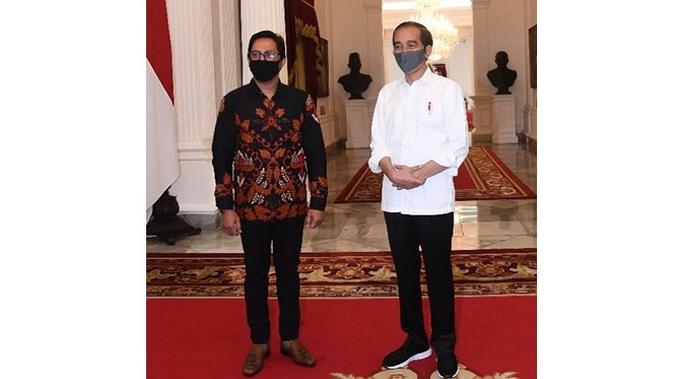 Disebut Menteri Sosialita, Ini 6 Potret Andre Taulany Tampil Bak Pejabat (sumber: Instagram.com/andreastaulany)