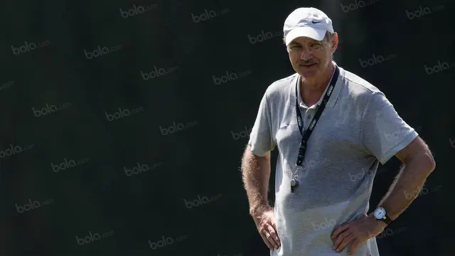 Alfred Riedl