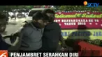 Tersangka menyerahkan diri karena mengaku takut dan resah diburu polisi.