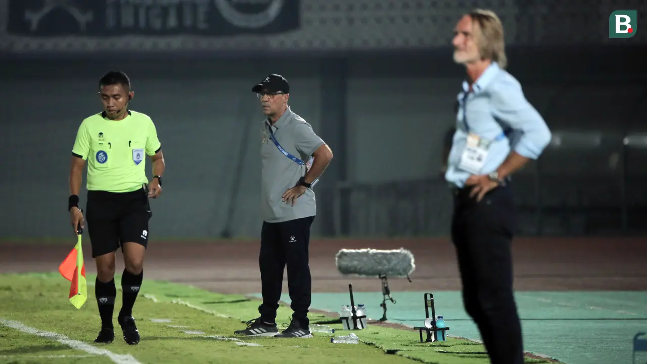 Dewa United vs Persik Kediri