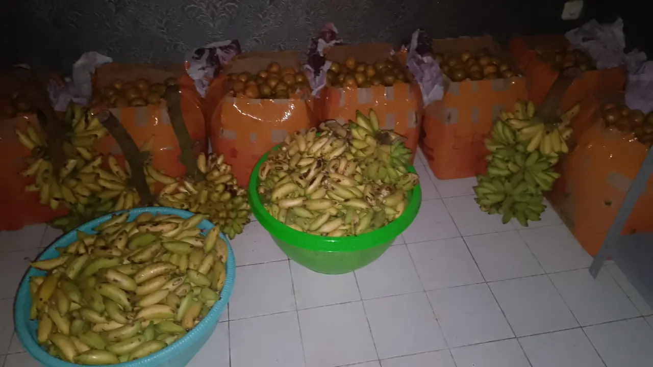 Kebakaran melanda rumah yang dijadikan tempat dapur Makan Bergizi Gratis (MBG) di Jalan Flamingo, Pamulang, Tangerang Selatan (Tangsel), Selasa (18/2/2025).