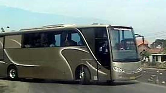 Omah Mlaku Bus Termewah Di Indonesia News Liputan6 Com
