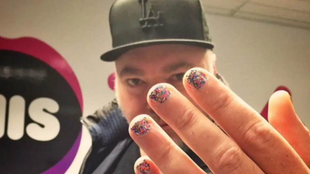 #PaintYourNailForBruce, Hestek Dukungan untuk Bruce Jenner