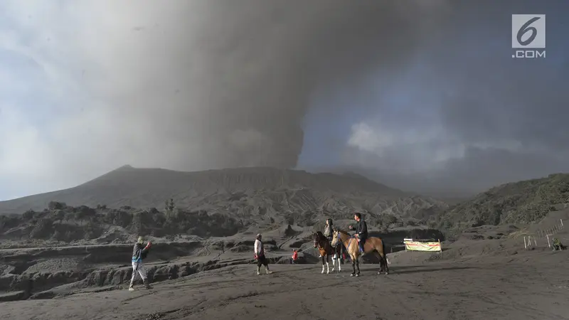 Gunung Bromo Masih Aman Dikunjungi