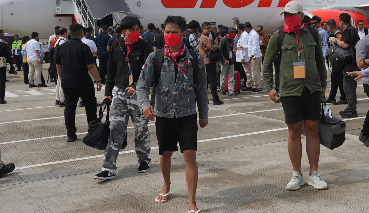 Kesemuanya WNI korban TPPO tersebut dipastikan dalam kondisi sehat. Meski terdapat lima perempuan di antaranya diketahui sedang dalam kondisi hamil. (Tatan SYUFLANA/POOL/AFP)