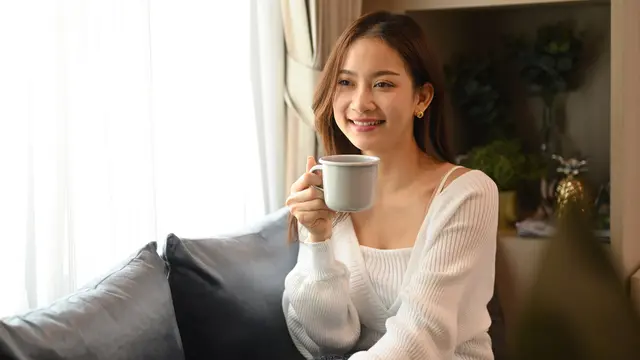 perempuan dan februari baca santai