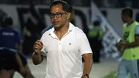 Aji Santoso Ungkap Kunci Persela Benamkan Madura United