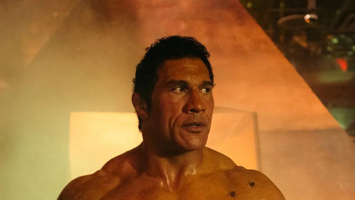 The Smashing Machine Review: Dwayne Johnson's Transformation in Mark ...