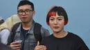 Belum lama ini, keduanya juga telah melakukan foto prewedding di halte Transjakarta. Demi keseriusannya dalam menjalin asamara, empat bulan setelah pacaran keduanya akan segera menikah. (Nurwahyunan/Bintang.com)