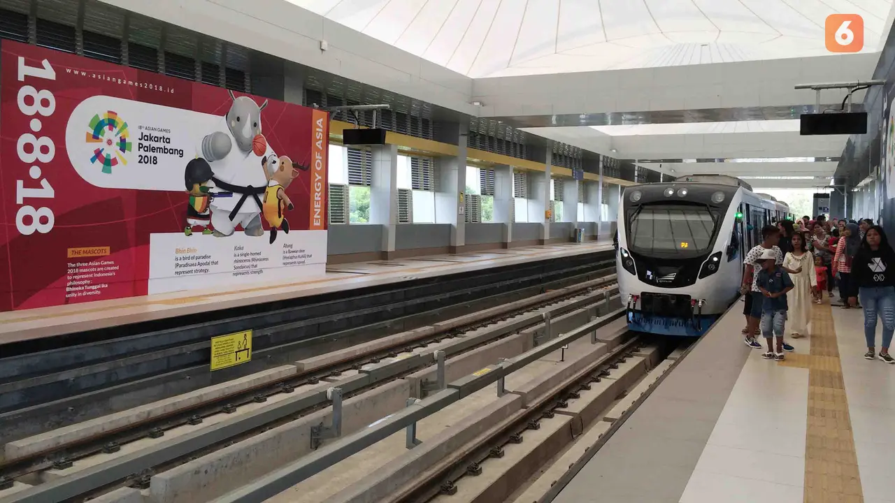 Mencoba LRT Palembang
