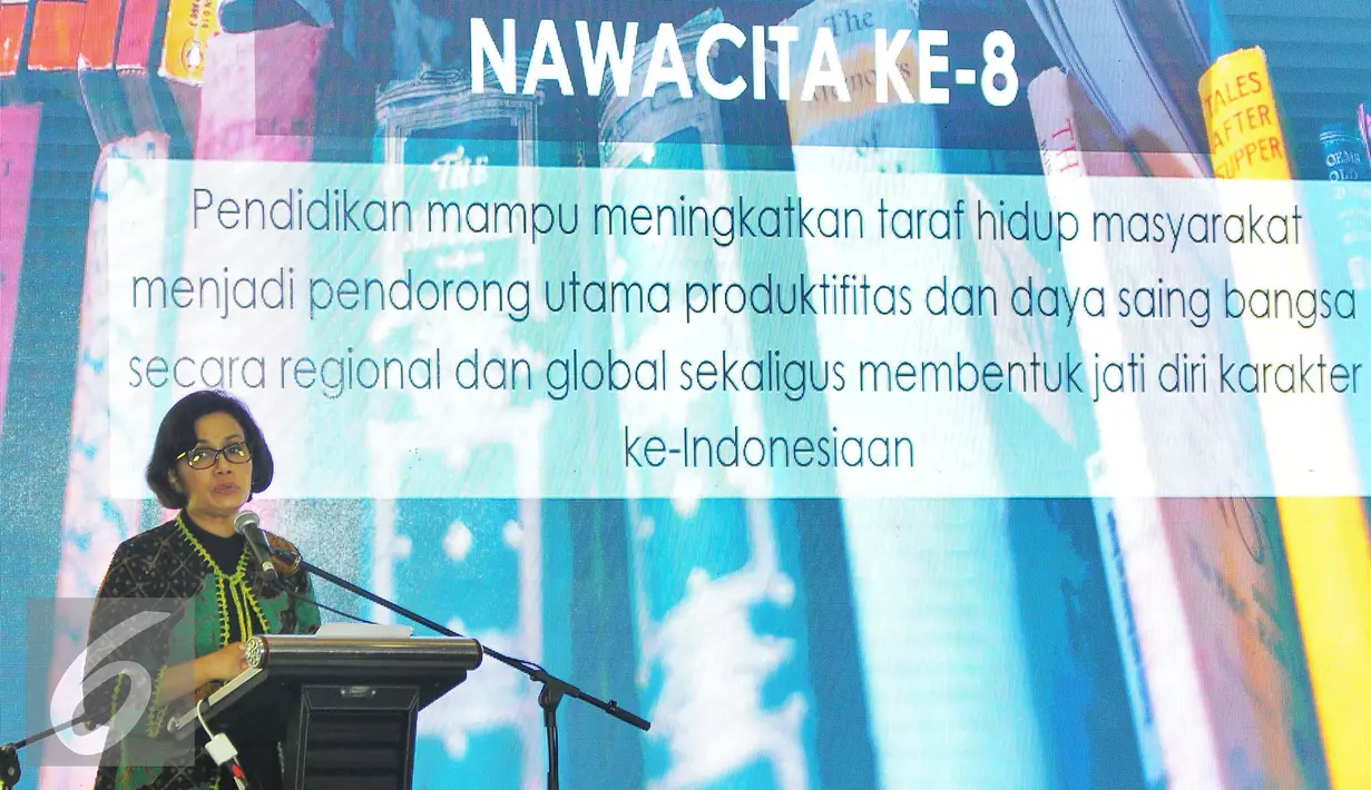 Menteri Keuangan Sri Mulyani memberikan pemaparan saat pameran pendidikan tinggi Lembaga Pengelola Dana Pendidikan (LPDP) Edufair 2017 di Kantor Kemenkeu, Jakarta, Selasa (31/1). LPDP Edufair 2017 ini diikuti oleh 90 exhibitor. (Liputan6.com/Angga Yuniar)