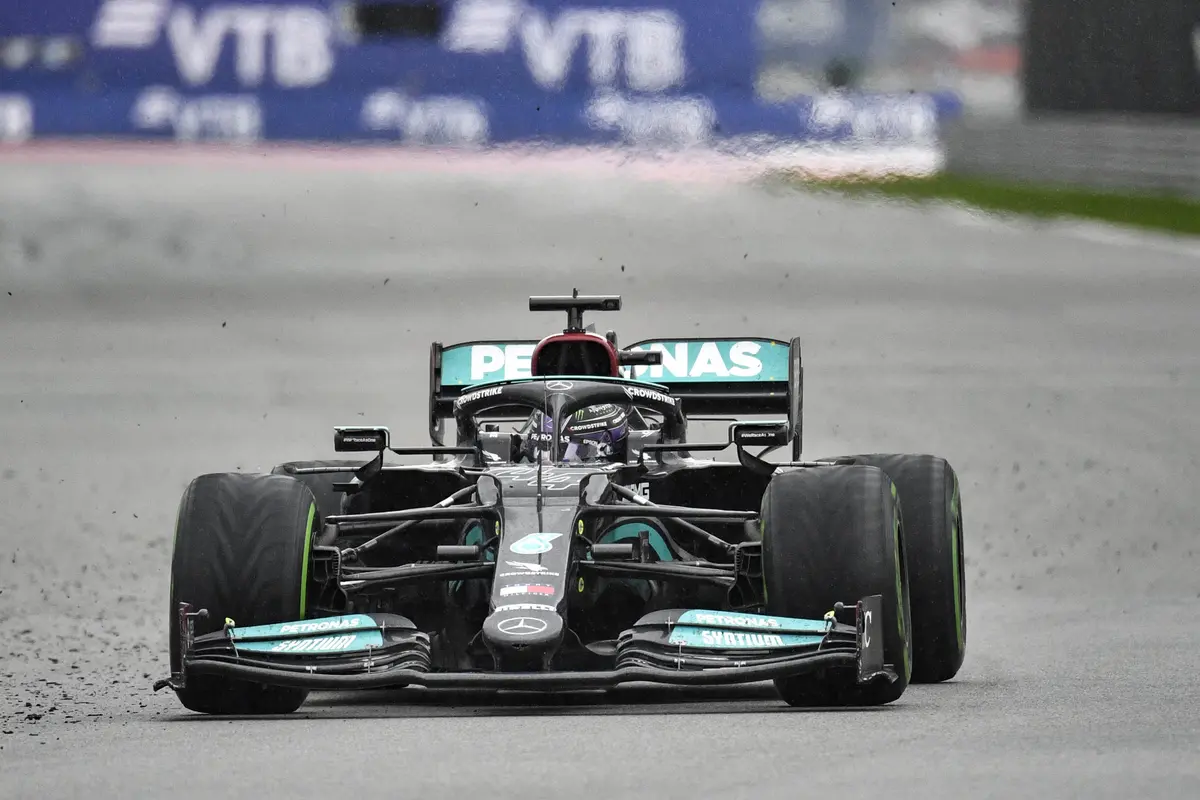 Foto: Berjaya di GP Rusia, Lewis Hamilton Cetak Sejarah Fantastis di F1