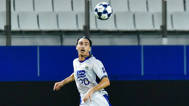 Penyerang Persib Bandung, Andrew Jung.