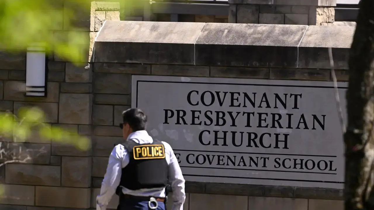 Penembakan, pembantaian di The Covenant School, Nashville, Amerika Serikat pada 27 Maret 2023. (AP/John Amis)
