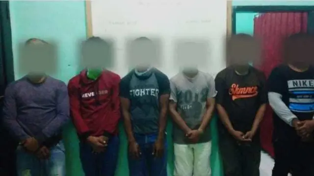 Enam pemuda ditangkap dengan dugaan pemerasan, modus memaksa foto bugil korbannya. (Foto: Liputan6.com/Arfandi Ibrahim)