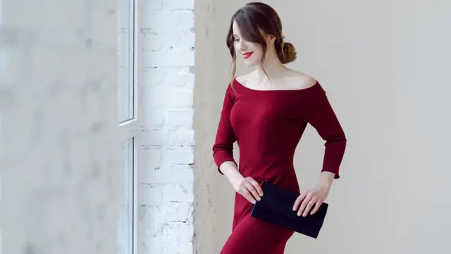 Red Dress untuk Formal Wear