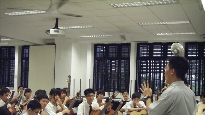 4 Anak Tercerdas yang Bikin Kamu Ingin Belajar Lebih Keras