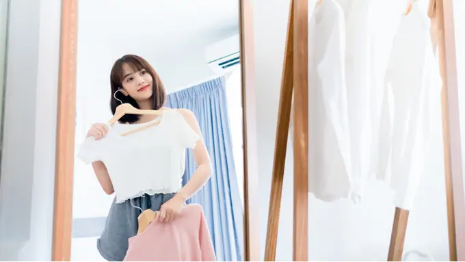 Inspirasi Buat OOTD, Yuk Ikutan Mix and Match Outfit Bareng Nonita Respati di Konser Amal Kreatif Lokal