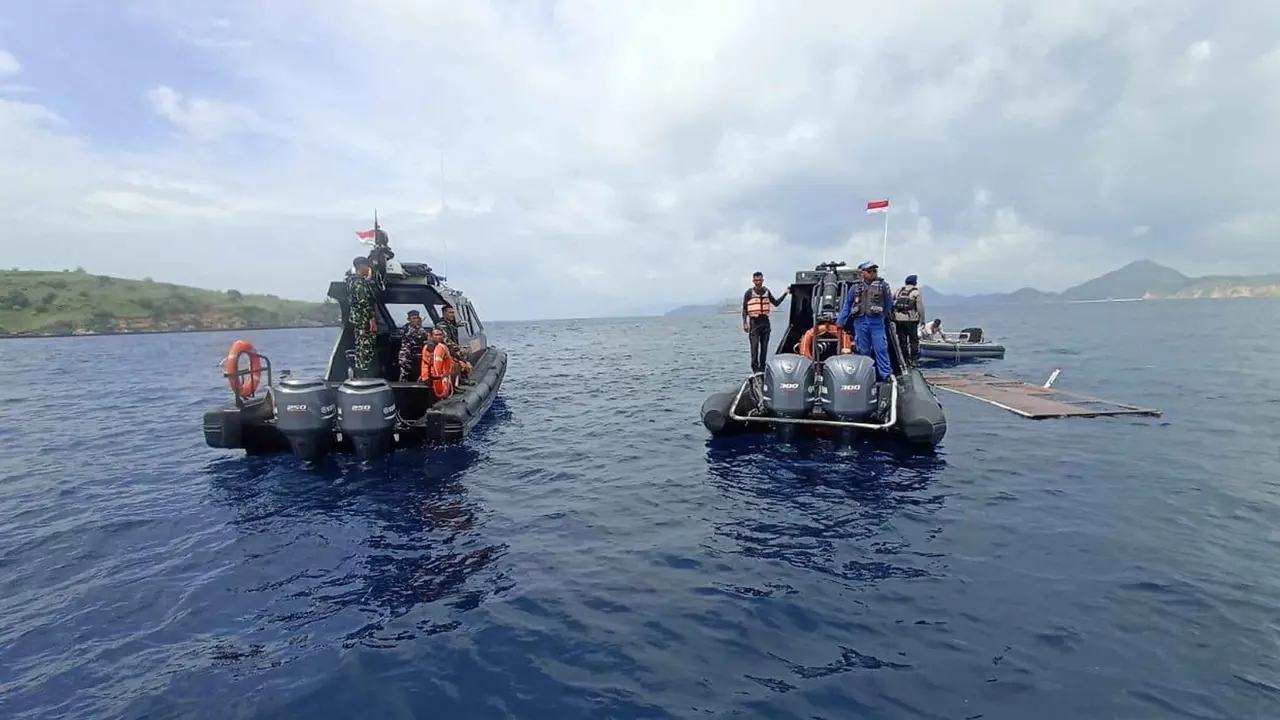 Tim SAR Gabungan Temukan Serpihan Kapal di Perairan Labuan Bajo, Pencarian Korban Masih Berlanjut