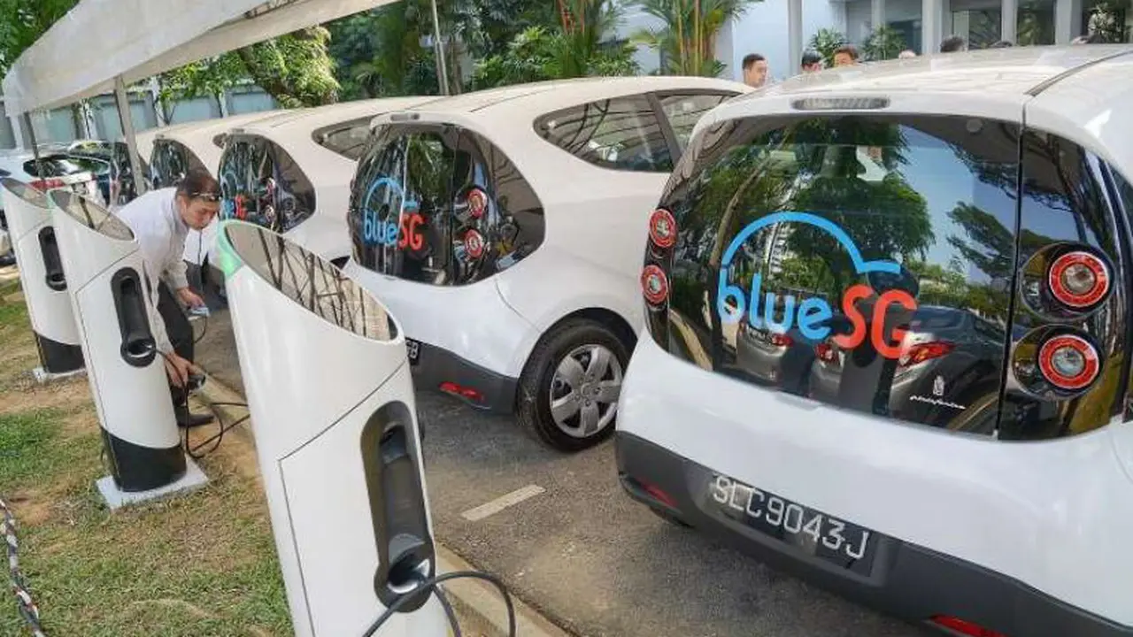 Program Car Sharing di Singapura.