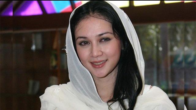 Dina Lorenza Audria Dinalence Twitter