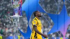 Pemain Inter Milan, Marcus Thuram, tampak lesu setelah gagal meraih trofi Liga champions 2024/2025 di Stadion Allianz Arena, Minggu (01/06/2025) dini hari WIB. (AP Photo/Martin Meissner)