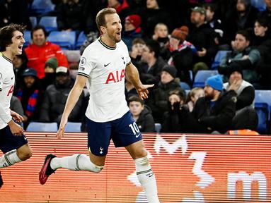 Tottenham Hotspur sukses meraup poin penuh kala bertandang ke markas Crystal Palace pada matchday ke-19 Liga Inggris 2022-2023. (AFP/Ben Stansal)