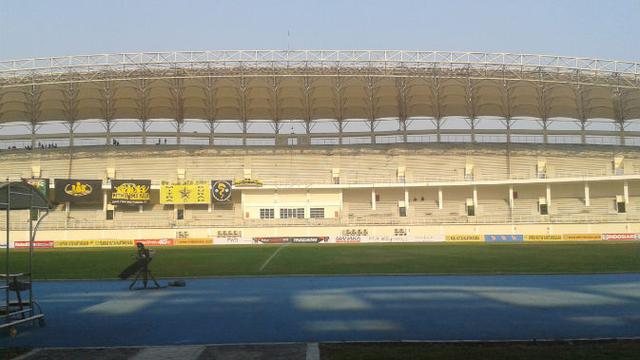 Mitra Kukar vs Arema Cronus